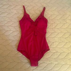 Jantzen Ruffle One Piece Bathing Suit
